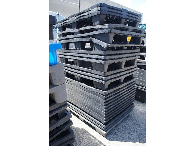 25x 80x120 plastic palletten - afbeelding 2 van  2