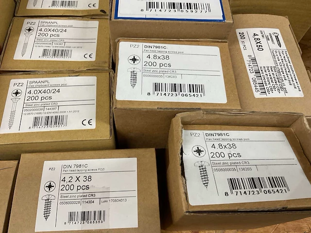 26 dozen bevestigingsmaterialen - afbeelding 6 van  10