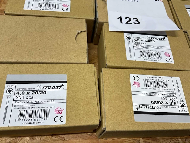 26 dozen universele schroeven - afbeelding 2 van  4