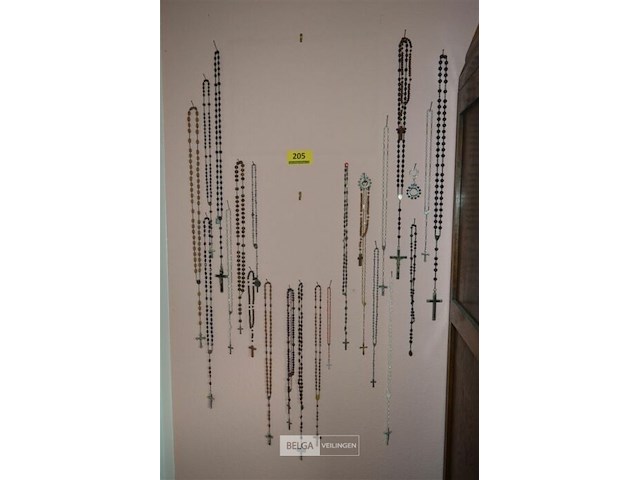 ±26 paternosters - afbeelding 1 van  4