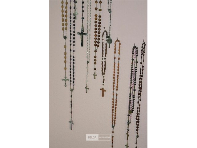 ±26 paternosters - afbeelding 2 van  4