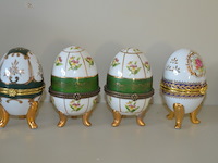 26 porseleinen eitjes - afbeelding 11 van  12