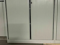 26 rolluikkasten hoog - afbeelding 1 van  7
