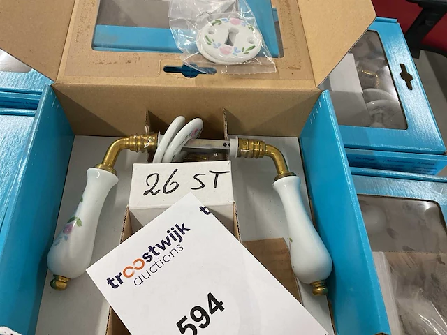 26 x porseleinen deurkrukken - afbeelding 2 van  5