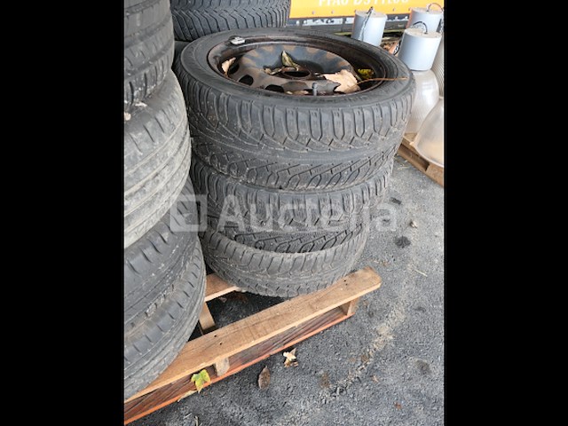 27 diverse banden gemonteerd op stalen velgen - afbeelding 10 van  10