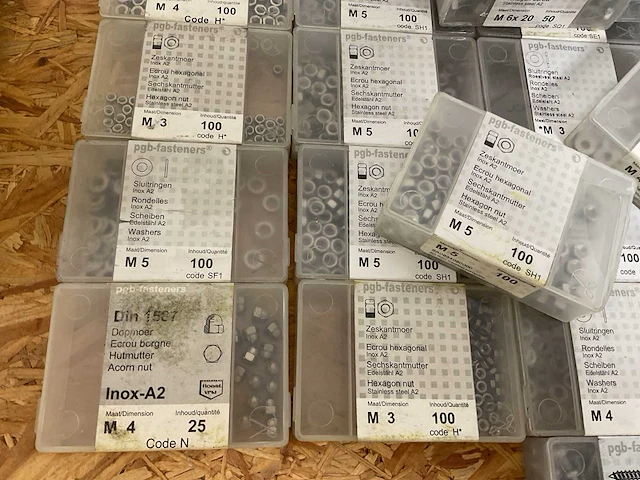 28 dozen bevestigingsmaterialen - afbeelding 2 van  7