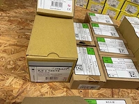 28 dozen spaanplaatschroeven ; deels inox - afbeelding 3 van  7