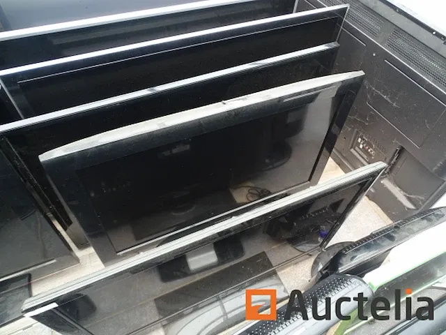 28 flat scherm televisies - afbeelding 4 van  15
