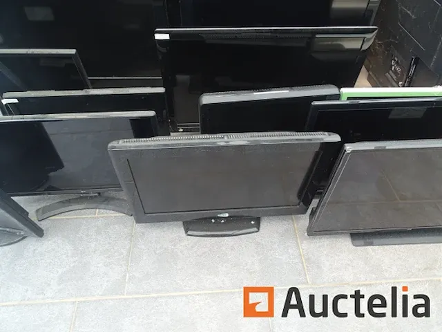 28 flat scherm televisies - afbeelding 8 van  15