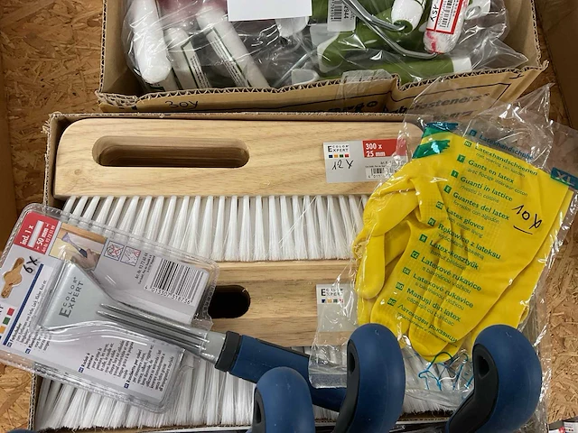 28 x schildersgereedschap - afbeelding 3 van  10