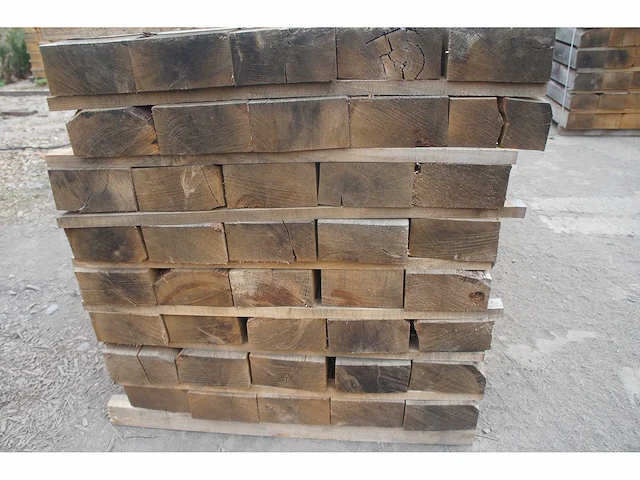 2,88 m³ industrieel eiken balken 100x200 - afbeelding 3 van  3