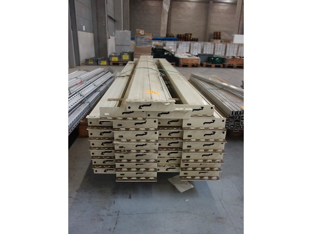 28x metalen ligger - afbeelding 2 van  4