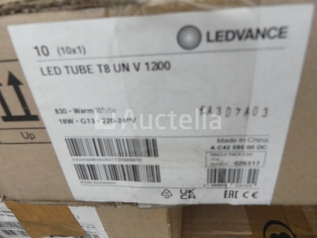 29 dozen met 10 nieuwe led tl buizen advance t8 un v 1200 - afbeelding 1 van  3