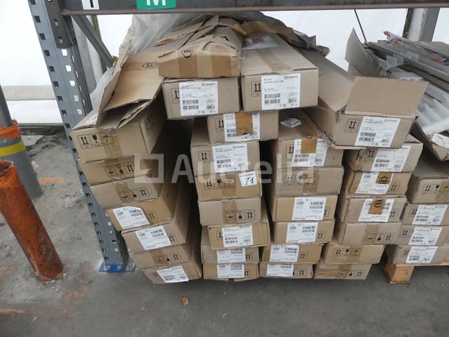 29 dozen met 10 nieuwe led tl buizen advance t8 un v 1200 - afbeelding 2 van  3