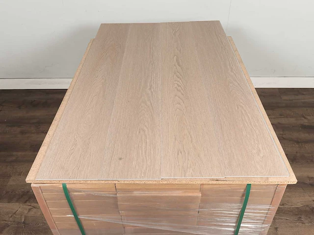 29 m2 pvc spc click plank met xps onderlaag - 1524 x 228 x 6 mm - afbeelding 3 van  4