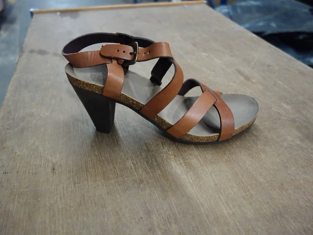 29x diverse schoenen - afbeelding 1 van  3