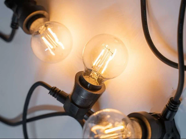 2w g45 amber glas filament led bulb 2000k (100x) - afbeelding 1 van  3