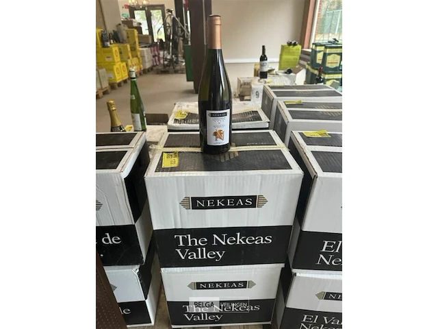 2x 1 doos nekeas chardonnay 2009 - afbeelding 1 van  5