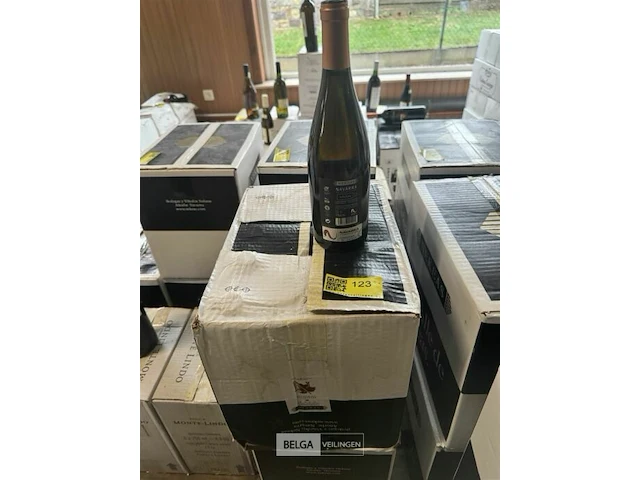2x 1 doos nekeas chardonnay 2009 - afbeelding 1 van  4