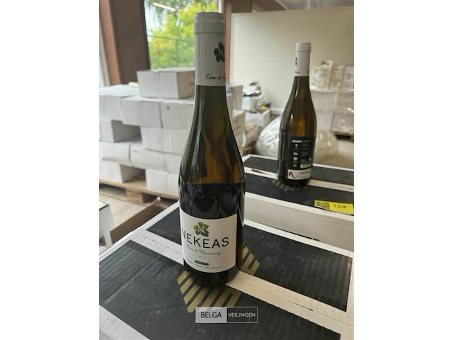 2x 1 doos nekeas venra & chardonnay 2013 - afbeelding 1 van  4