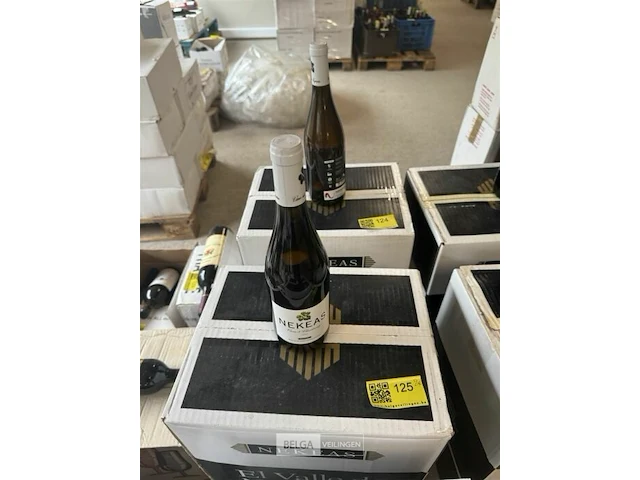 2x 1 doos nekeas venra & chardonnay 2013 - afbeelding 4 van  4