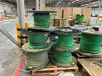 2x 1,5 + 5x0,22 pc- & netwerkkabel 4 rollen - afbeelding 1 van  3