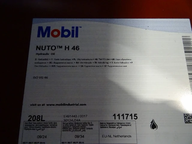 2x 208l hydraulic oil nuto h46 mobile - afbeelding 3 van  3