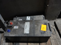 2x 24v batterij man - afbeelding 1 van  3