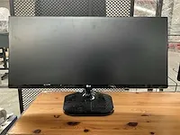 2x 29” monitor lg ultrawide 29um57 - afbeelding 1 van  9