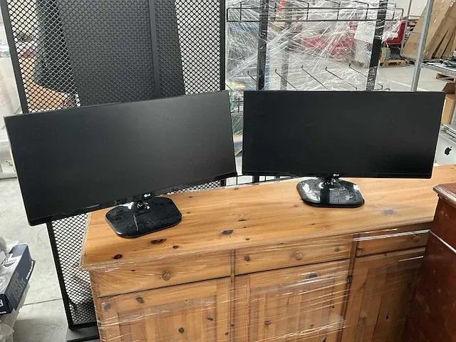 2x 29” monitor lg ultrawide 29um57 - afbeelding 2 van  9
