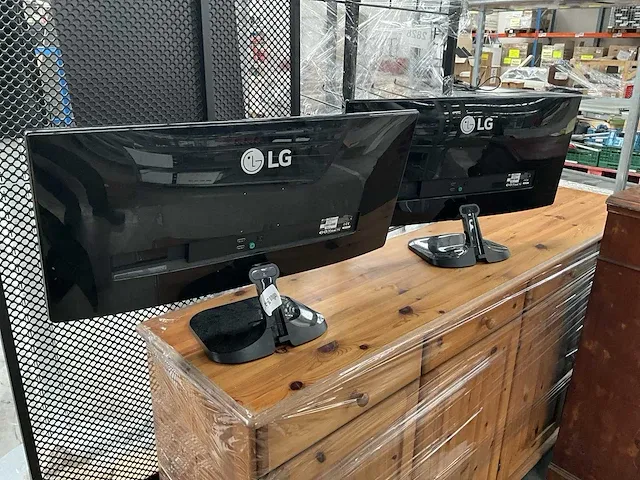 2x 29” monitor lg ultrawide 29um57 - afbeelding 5 van  9