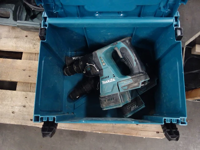2x accu klopboorhamer makita - afbeelding 2 van  5