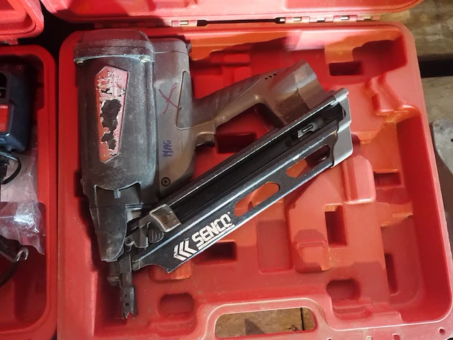 2x accu nagelschieter senco - afbeelding 4 van  5