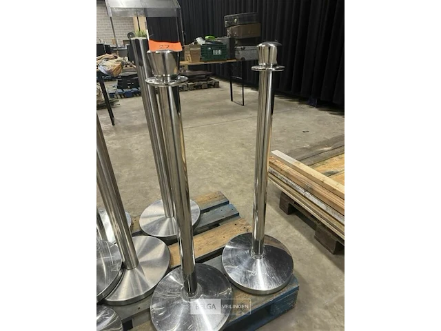 2x afzetpaal voor afstandketting ± h 90cm - afbeelding 1 van  2