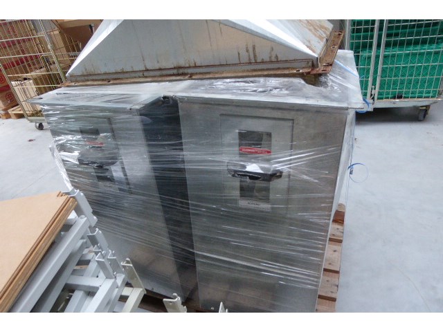 2x afzuiging - afbeelding 1 van  3