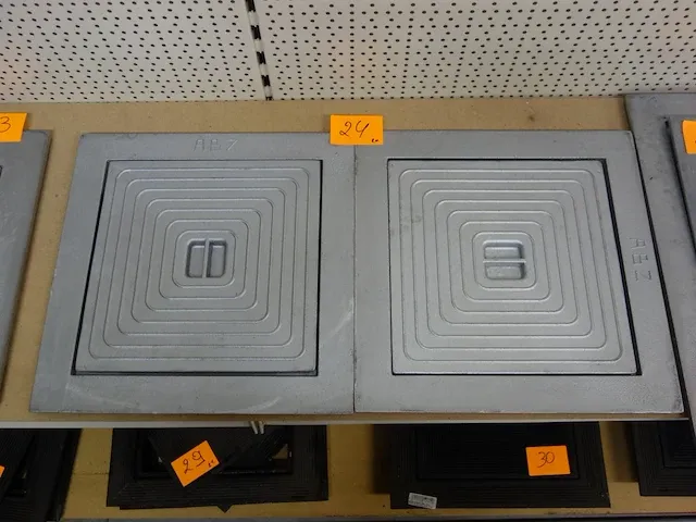 2x alu putdeksel - afbeelding 1 van  1