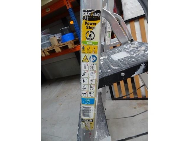 2x alu trapladder - afbeelding 3 van  4