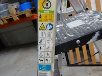 2x alu trapladder - afbeelding 3 van  4