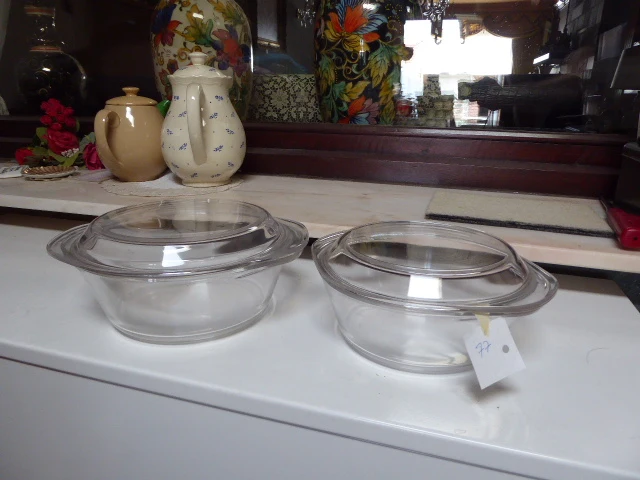 2x arcopal pot met deksel - afbeelding 1 van  3