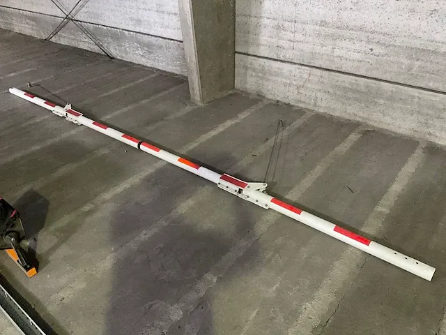 2x automatische slagboom kone - afbeelding 1 van  13