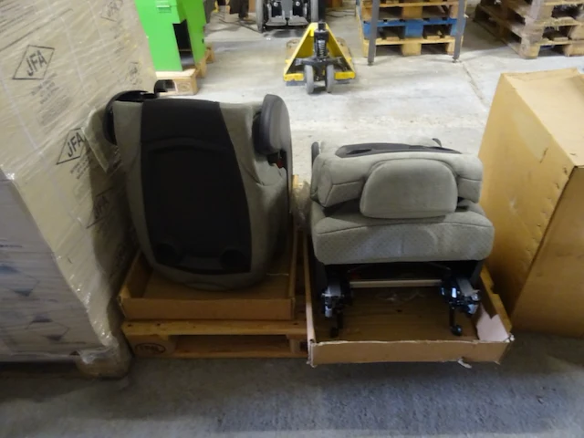 2x autostoel citroën - afbeelding 2 van  2
