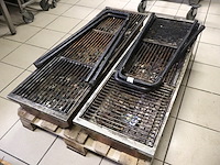 2x bbq op poten - afbeelding 2 van  3