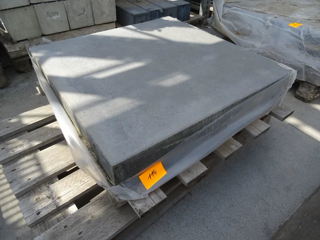 2x betontegel - afbeelding 1 van  2