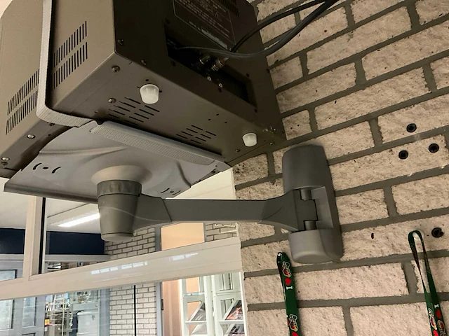2x beveiligingsmonitor konig+ medion md 20158 - afbeelding 8 van  13