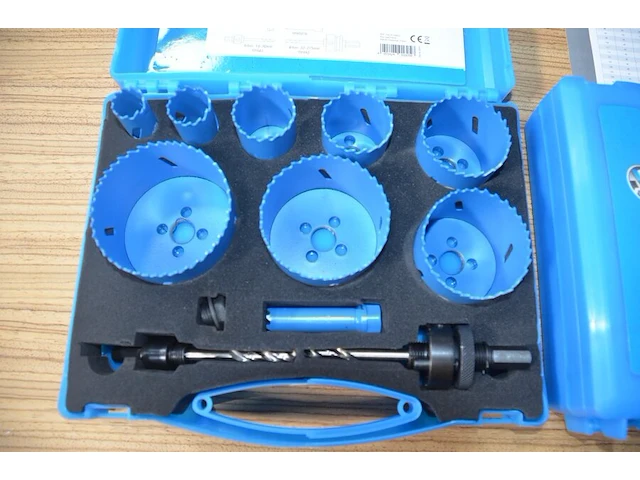 2x bi-metal holesaw kit yphs13k/gnl, 12 piece kit - afbeelding 3 van  4