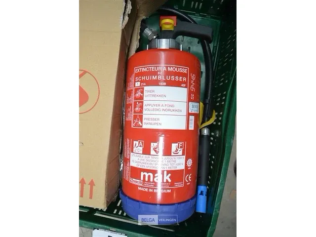 2x brandblussers schuimblusser mak - afbeelding 2 van  2