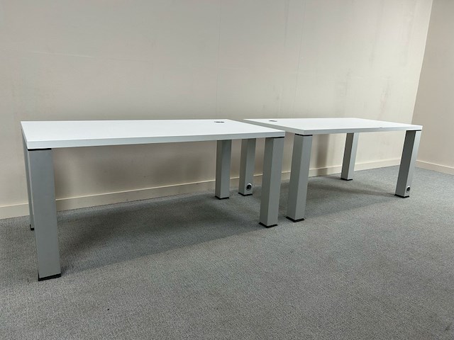 2x bureautafel - afbeelding 1 van  6