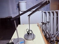 2x bureellamp u-line designed bij maarten van serveren - afbeelding 1 van  2