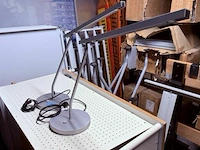 2x bureellamp u-line designed bij maarten van severen - afbeelding 2 van  2