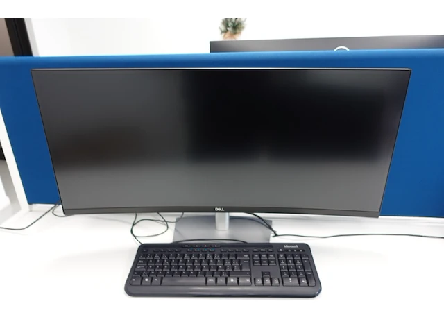 2x curved monitor dell - afbeelding 2 van  6